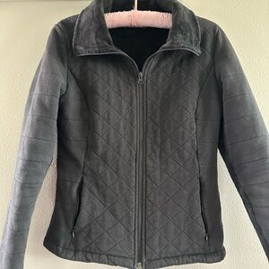 The North Face Black Quilted Fleece Lined Jacket with cozy Fleece Collar